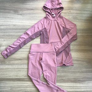 Fabletics Mauve/Dusty Rose Set